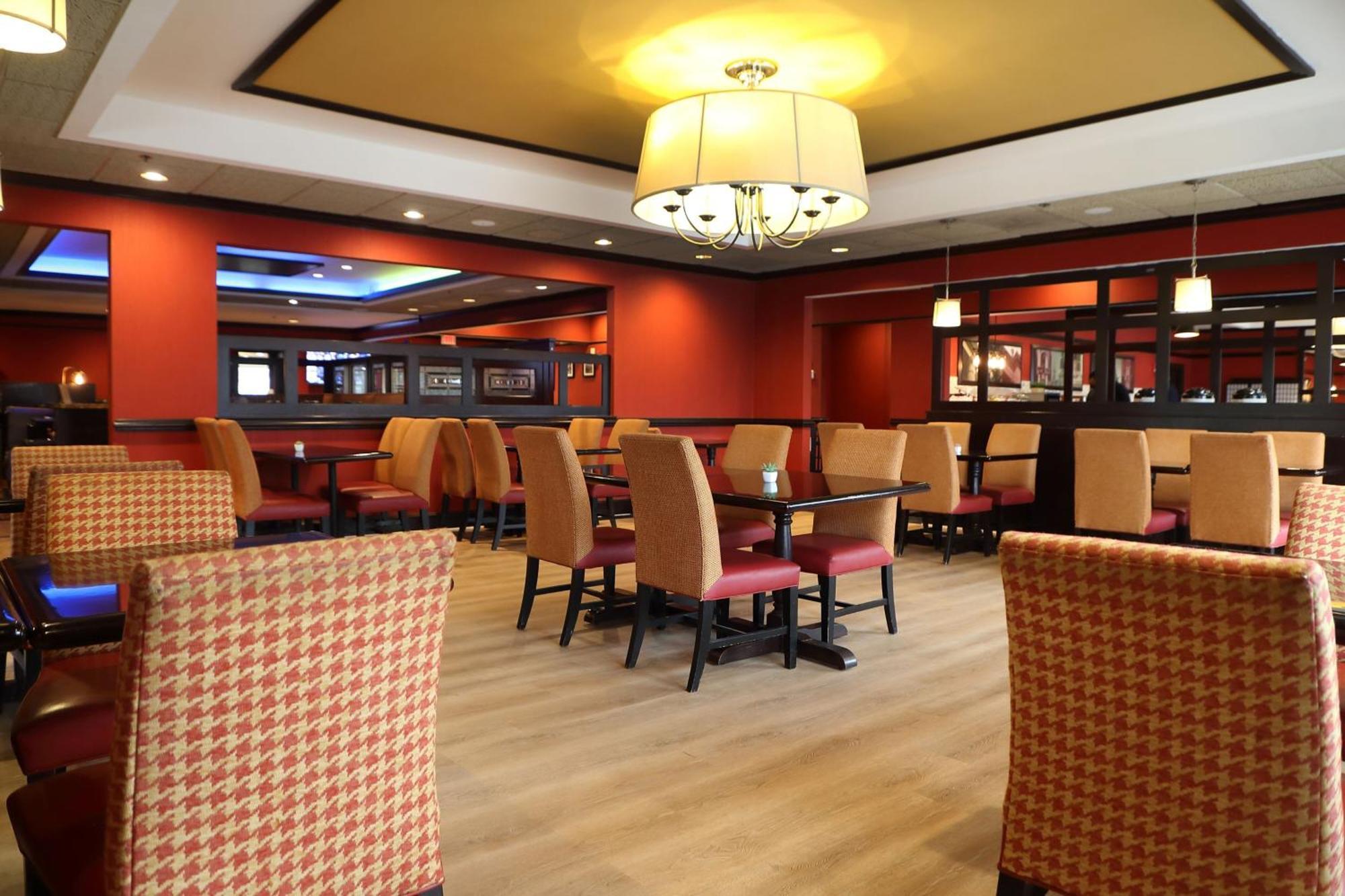 Four Points By Sheraton Wakefield Boston Hotel & Conference Center Экстерьер фото