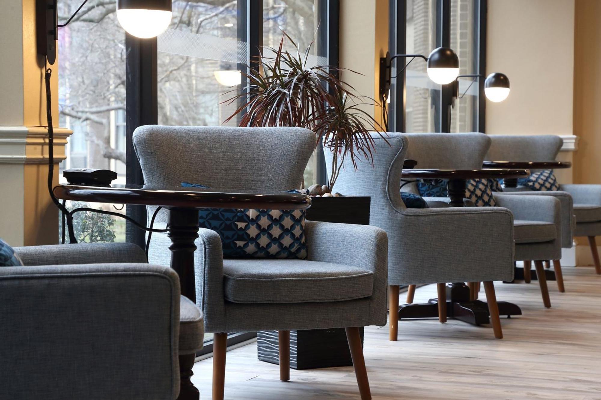 Four Points By Sheraton Wakefield Boston Hotel & Conference Center Экстерьер фото